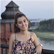 Profesora de Educación Secundaria con años de experiencia en centros públicos. Clases presenciales u online